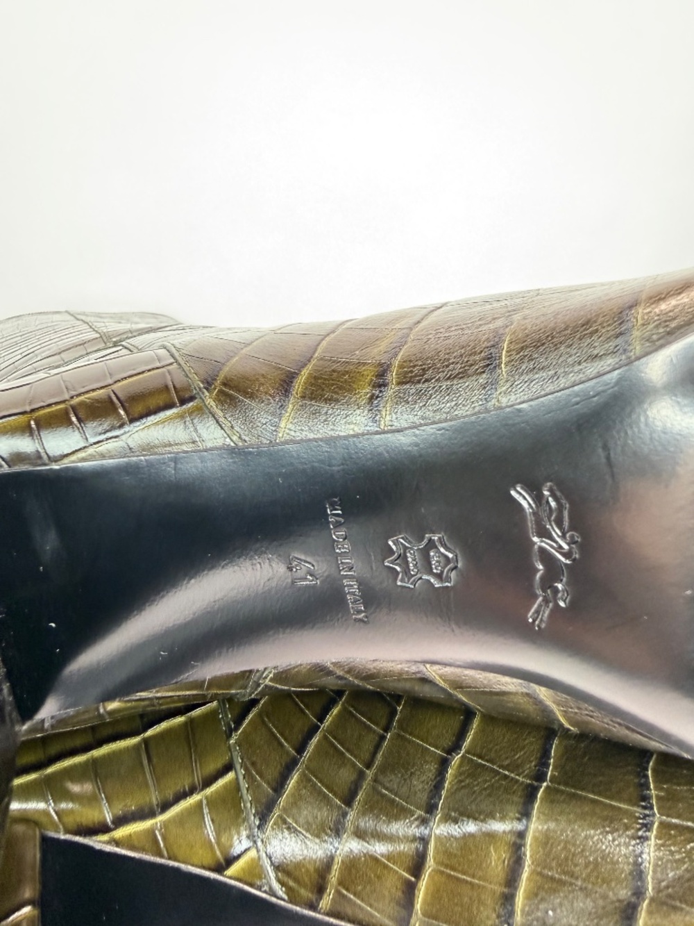 New Longchamp Croc Embossed Leather Knee High Boot Khaki Sz 10 - Picture 16 of 16